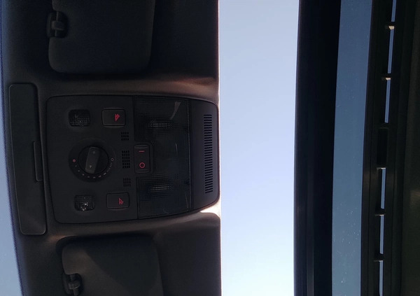 Audi A4 cena 13499 przebieg: 294583, rok produkcji 2002 z Lubień Kujawski małe 742